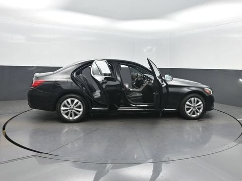 Used 2019 Mercedes-Benz C 300 4MATIC Sedan image 42