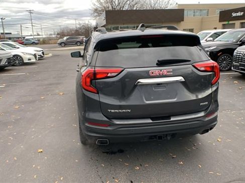 Used 2019 GMC Terrain SLE image 4