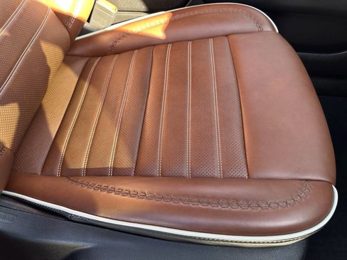 Used 2023 GMC Yukon XL Denali Ultimate image 29