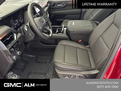 New 2026 GMC Yukon Denali w/ Sun & Power Step Package AWD/4WD image 11