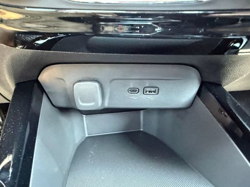 New 2026 Chevrolet Trax RS w/ Driver Confidence Package FWD image 26