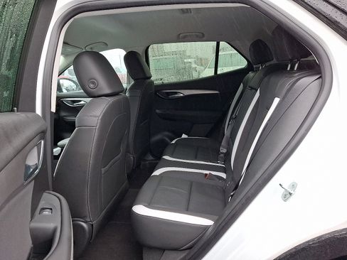 Used 2025 Buick Envision Sport Touring image 10