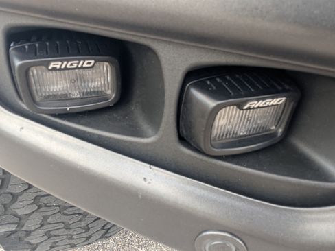 Used 2021 Ford F150 Raptor w/ Raptor 37 Performance Package AWD/4WD image 11