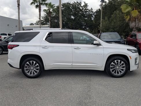 Certified 2023 Chevrolet Traverse Premier w/ LPO, Floor Liner Package image 2