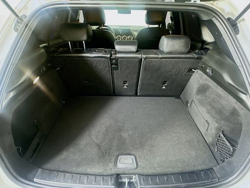 Used 2022 Mercedes-Benz GLA 250 image 27