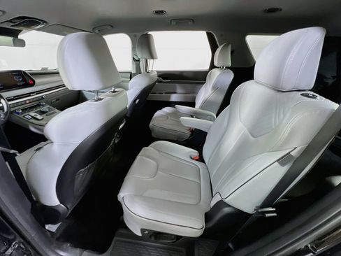 Used 2023 Hyundai Palisade SEL AWD/4WD image 24