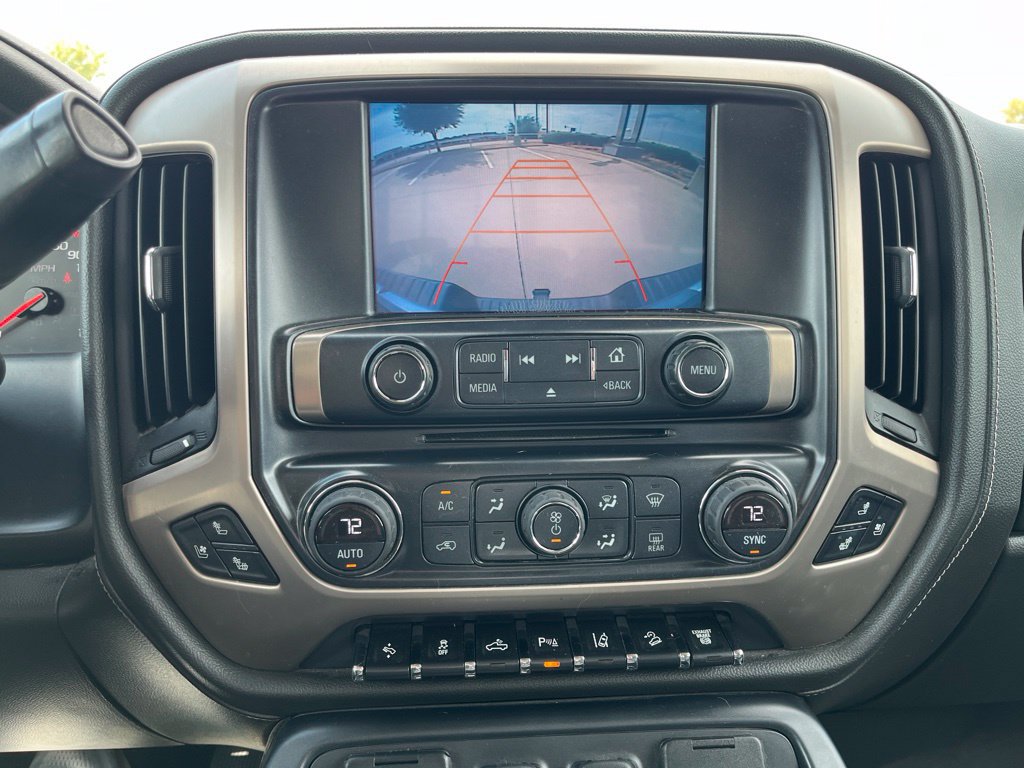 Used 2016 GMC Sierra 2500 Denali w/ Duramax Plus Package AWD/4WD image 16