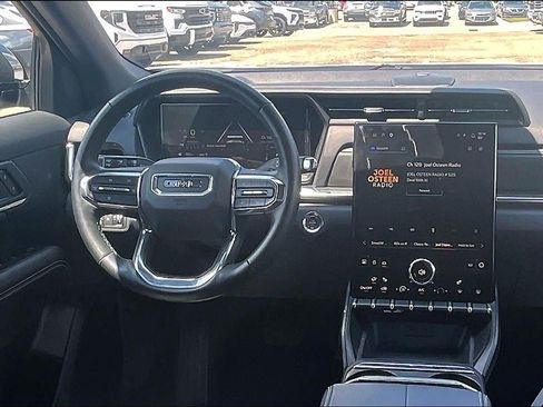 Used 2025 GMC Terrain Elevation AWD/4WD image 5