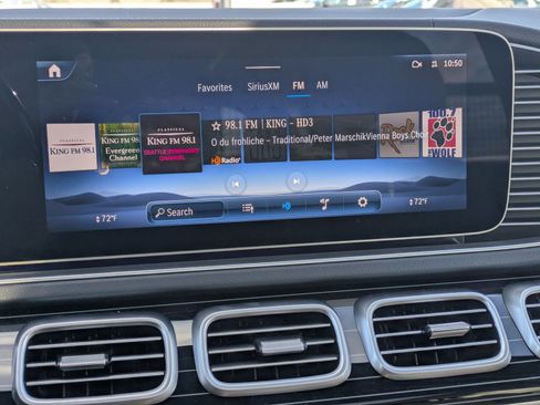 Used 2026 Mercedes-Benz GLS 450 4MATIC image 16