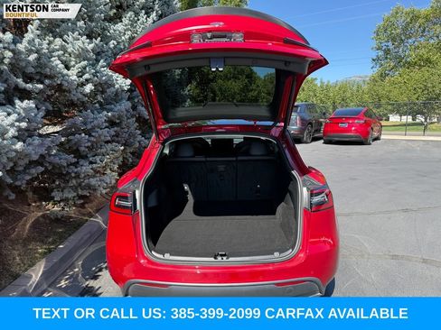 Used 2022 Tesla Model Y Performance AWD/4WD image 30