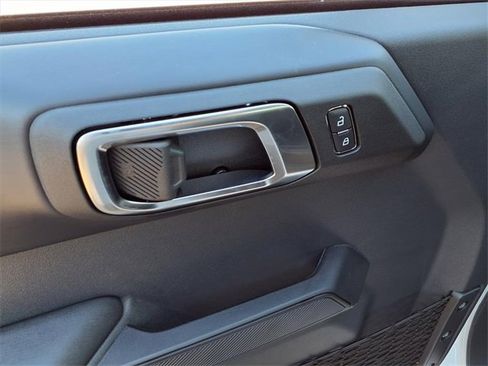 New 2025 Ford Bronco Outer Banks image 11