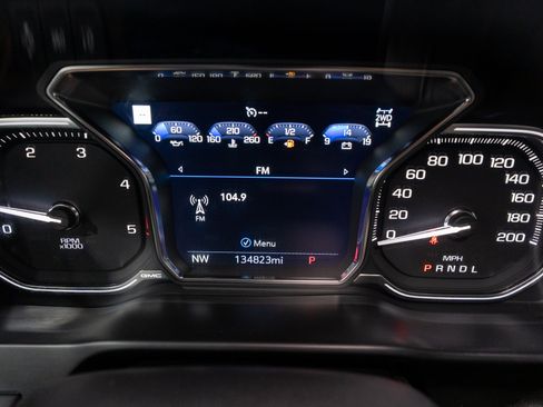 Used 2020 GMC Sierra 2500 Denali w/ Denali Ultimate Package AWD/4WD image 31