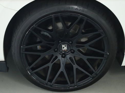 Used 2017 Nissan Maxima 3.5 SV w/ Interior Lighting Package image 35