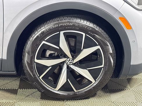 Certified 2023 Volkswagen ID.4 Pro S image 24
