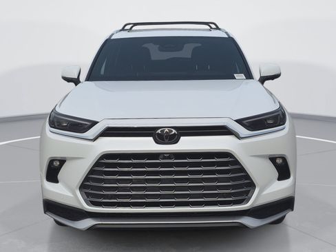 Used 2026 Toyota Grand Highlander AWD Hybrid image 8