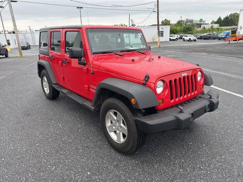 Used 2011 Jeep Wrangler Unlimited Sport AWD/4WD image 8
