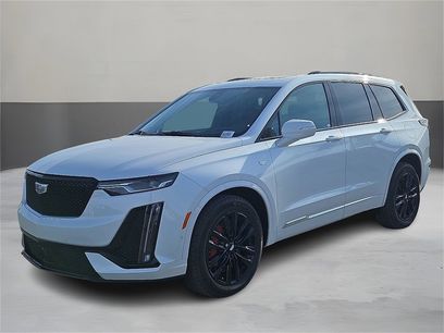 New 2025 Cadillac XT6 Sport w/ LPO, Onyx Lite Package
