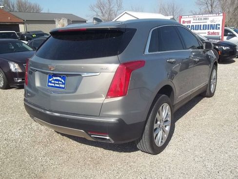 Used 2017 Cadillac XT5 Platinum AWD/4WD image 6