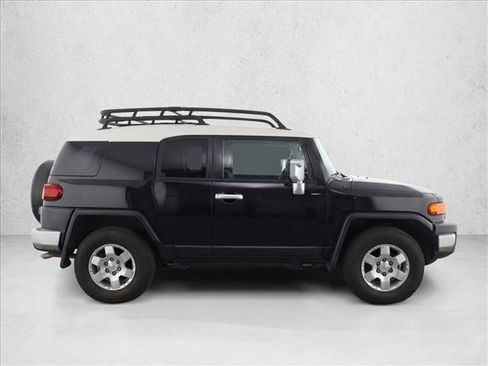 Used 2007 Toyota FJ Cruiser 4WD image 8