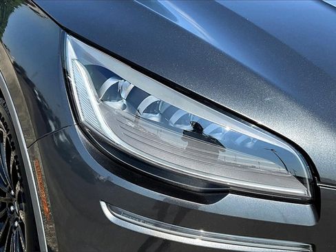 Used 2020 Lincoln Aviator Reserve image 30