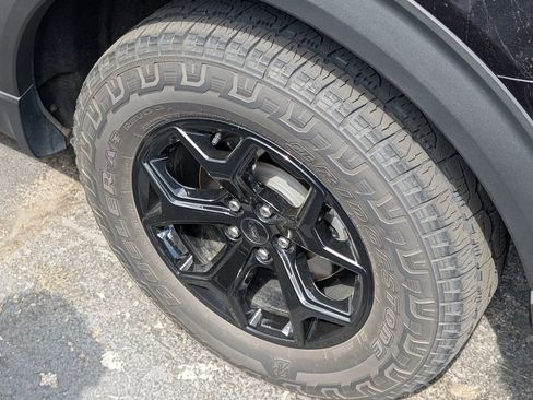 Used 2023 Ford Explorer Timberline image 11