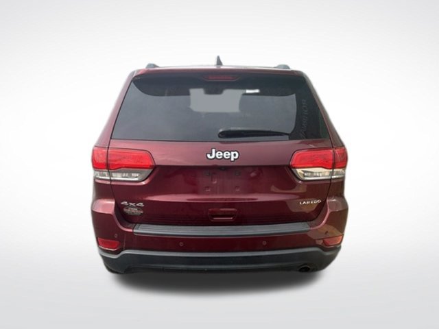 Used 2018 Jeep Grand Cherokee Laredo AWD/4WD image 15