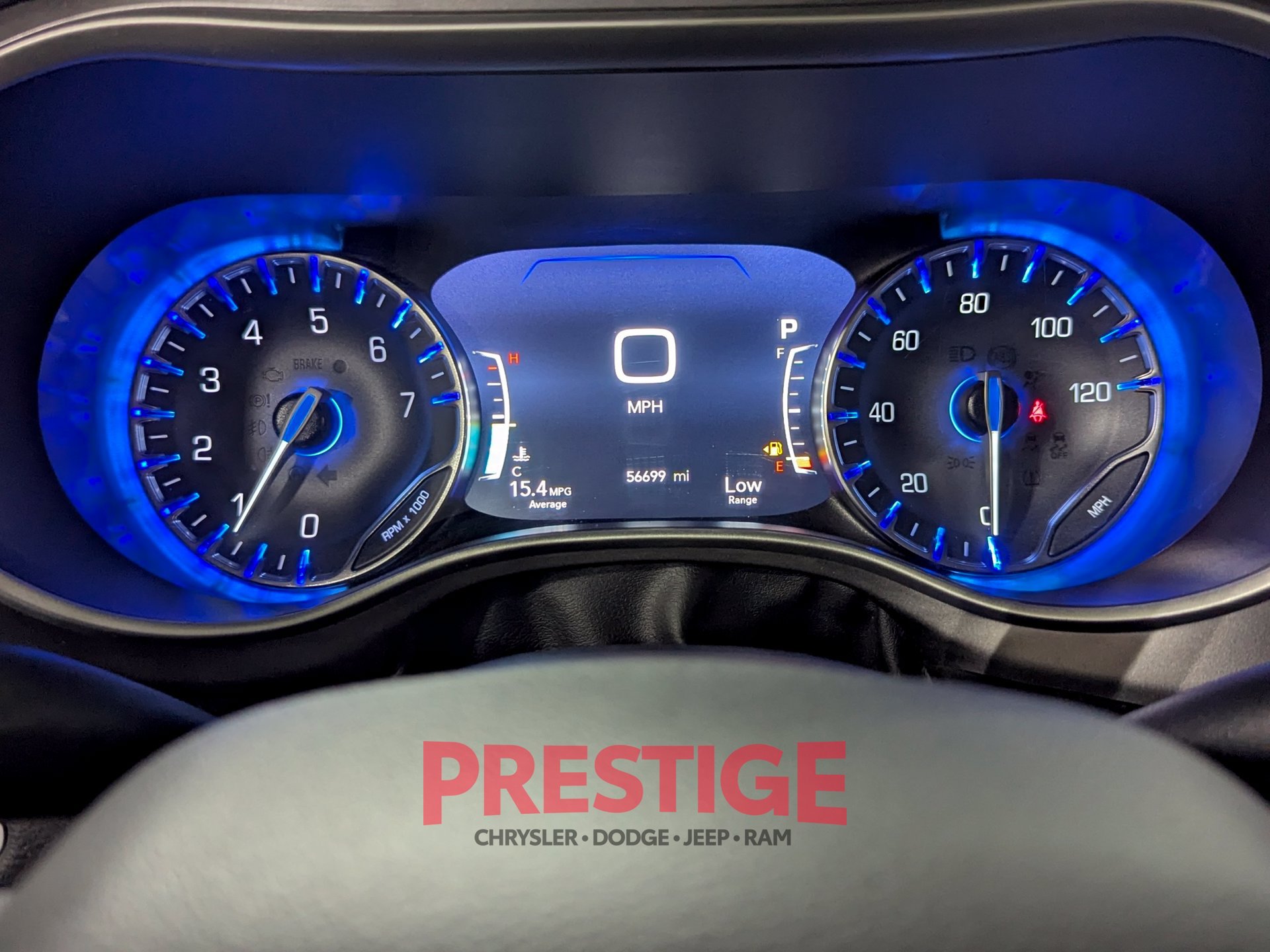 Used 2024 Chrysler Pacifica Touring-L FWD image 14
