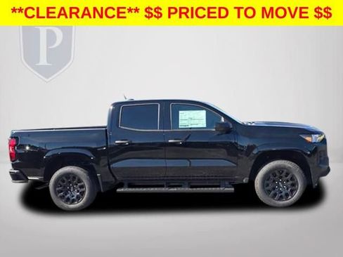 New 2026 Chevrolet Colorado W/T w/ WT Custom Package RWD image 4