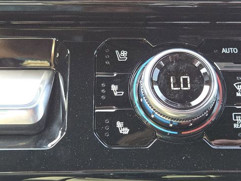 New 2026 GMC Sierra 1500 AT4 w/ AT4 Premium Package image 6