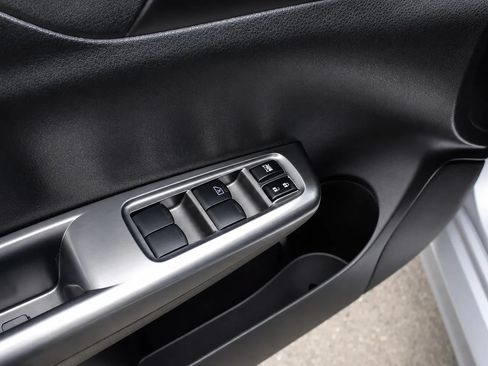 Used 2013 Subaru Impreza WRX Premium AWD/4WD image 10