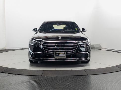 Certified 2024 Mercedes-Benz S 580 4MATIC Sedan image 2