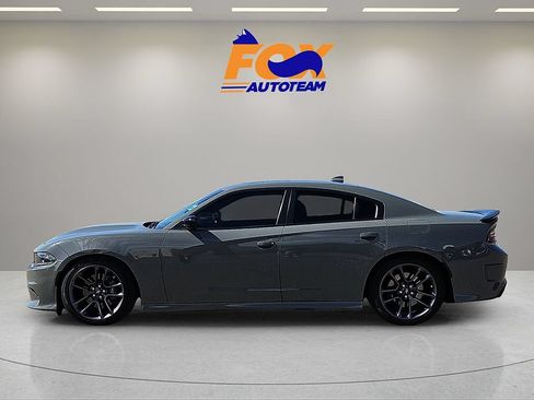 Used 2023 Dodge Charger Scat Pack w/ Plus Group RWD image 2