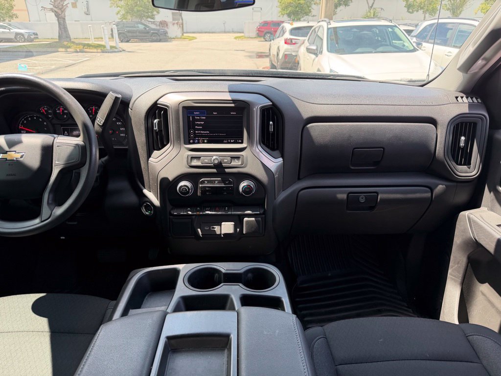 Used 2025 Chevrolet Silverado 1500 Custom AWD/4WD image 19