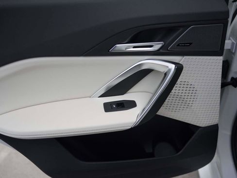 New 2026 BMW X2 xDrive28i image 6