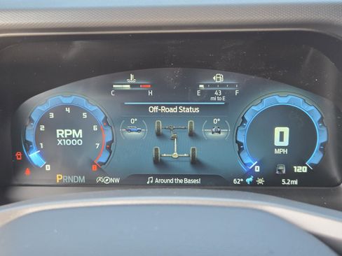 New 2025 Ford Bronco Badlands image 16