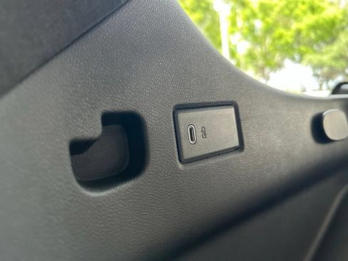 Used 2025 Cadillac Escalade Sport Platinum AWD/4WD image 48