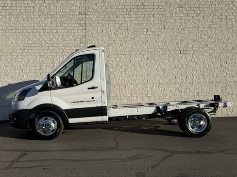 New 2026 Ford Transit 350 DRW image 9