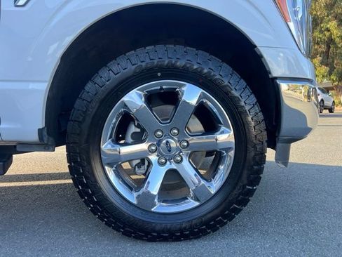 Used 2022 Ford F150 Lariat AWD/4WD image 4