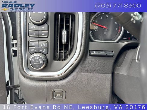 Used 2021 Chevrolet Silverado 1500 LTZ w/ LTZ Premium Package AWD/4WD image 17