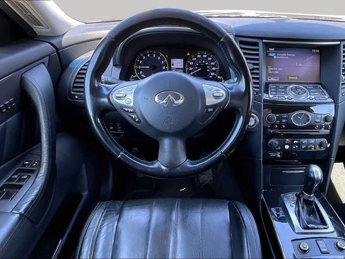 Used 2014 INFINITI QX70 AWD w/ Premium Package image 5