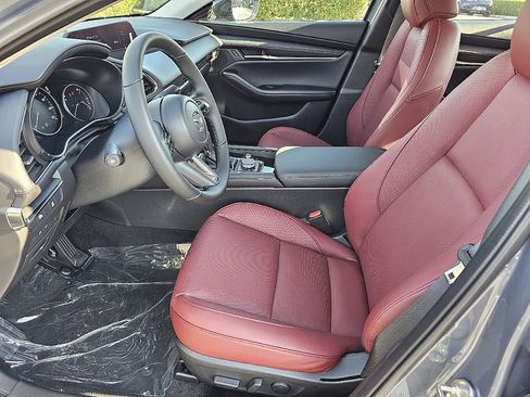 New 2026 MAZDA MAZDA3 Carbon image 22