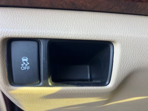 Used 2012 Honda Accord EX-L image 26