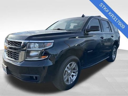 Used 2019 Chevrolet Tahoe LS image 3