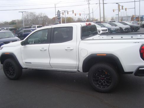 New 2026 GMC Canyon Elevation w/ Convenience Package image 6