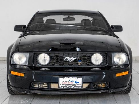 Used 2008 Ford Mustang GT image 3