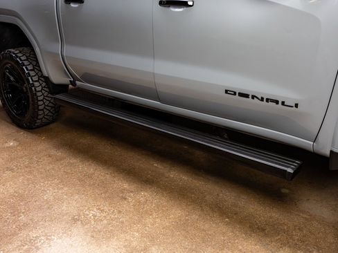 Used 2025 GMC Sierra 1500 Denali image 13