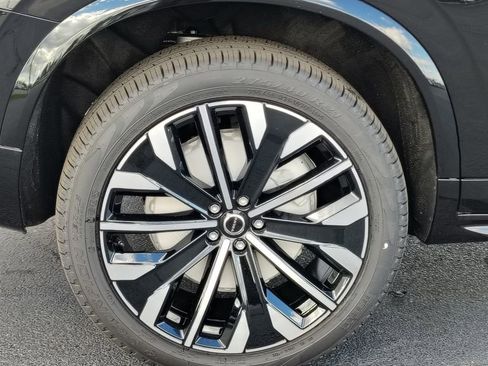 New 2026 Volvo XC90 B6 Plus image 31