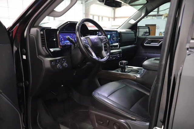Used 2022 Chevrolet Silverado 1500 RST w/ Protection Package AWD/4WD image 29
