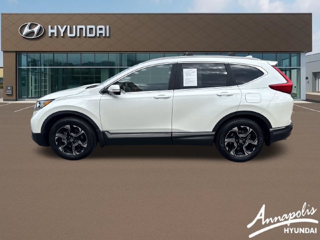 Used 2018 Honda CR-V Touring image 2
