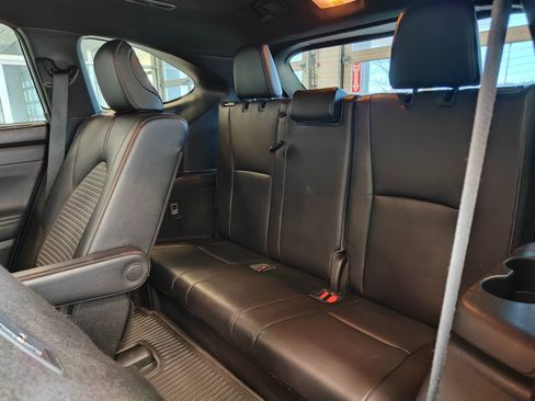 Used 2023 Toyota Highlander XSE image 16